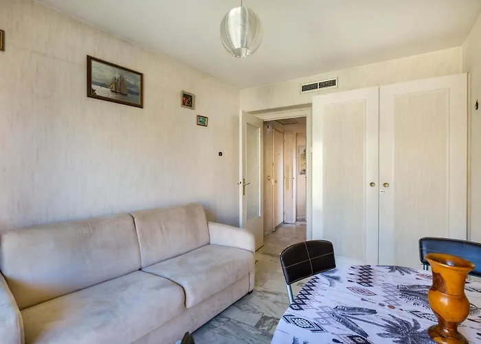 Centre Daire Cannes
